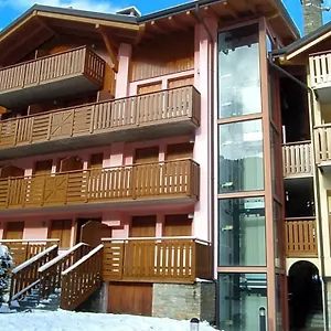In Zona Centrale E Tranquilla Aprica